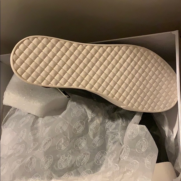 Steve madden wedgie camouflage - Picture 2 of 4